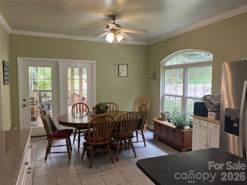 201 Face Lane, Burnsville, NC 28714.  MLS# CAR4426092, YatesRealty ID 51895. Dining Room
