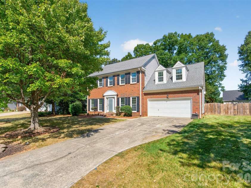 6605 Mimosa Street, Indian Trail, NC 28079.  MLS# CAR4426481, YatesRealty ID 51896. 