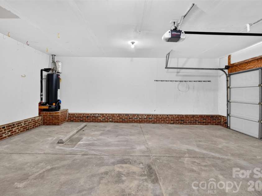 6605 Mimosa Street, Indian Trail, NC 28079.  MLS# CAR4426481, YatesRealty ID 51896. 
