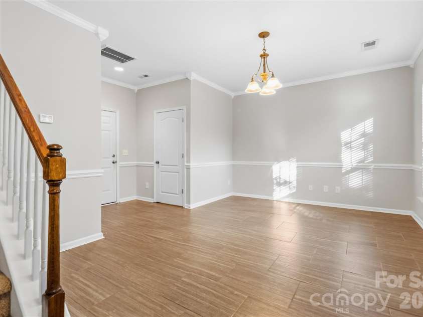 10710 Kemptown Square Square, Mint Hill, NC 28227.  MLS# CAR4426330, YatesRealty ID 51898. 