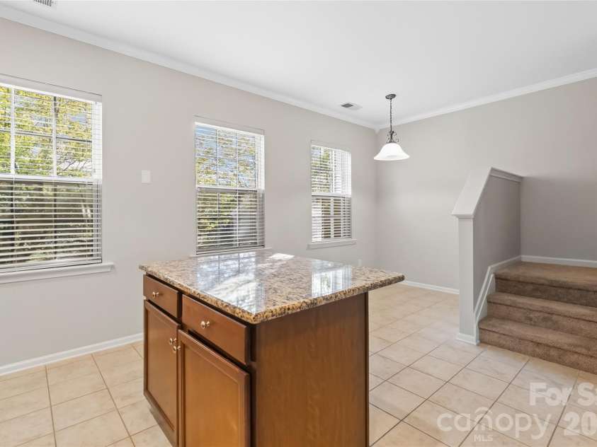 10710 Kemptown Square Square, Mint Hill, NC 28227.  MLS# CAR4426330, YatesRealty ID 51898. 