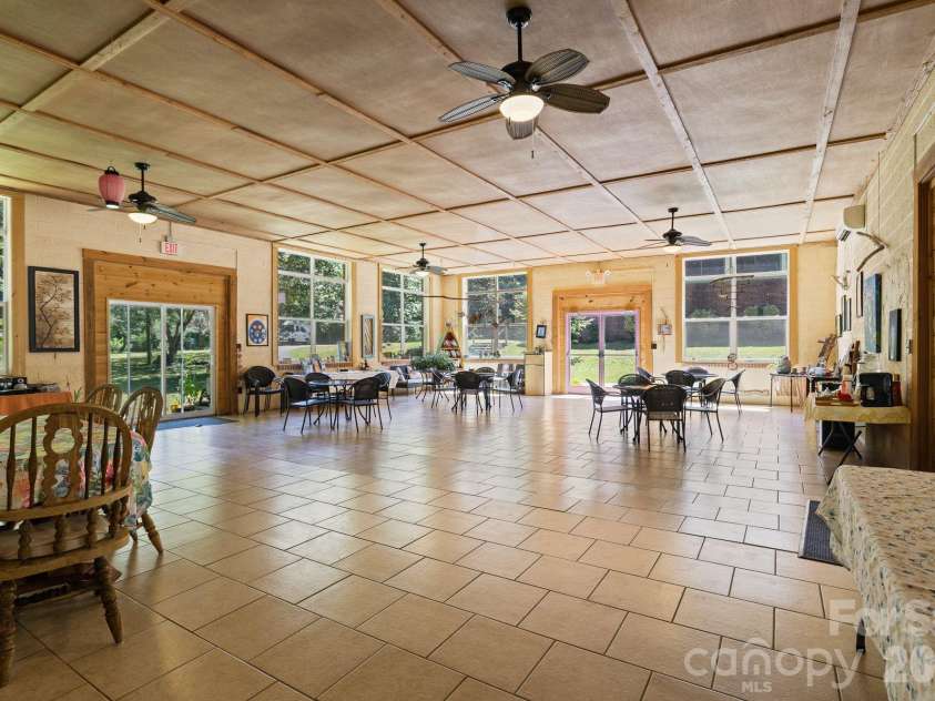 504 Mountain View School Road, Robbinsville, NC 28771.  MLS# CAR4418967, YatesRealty ID 51899. 