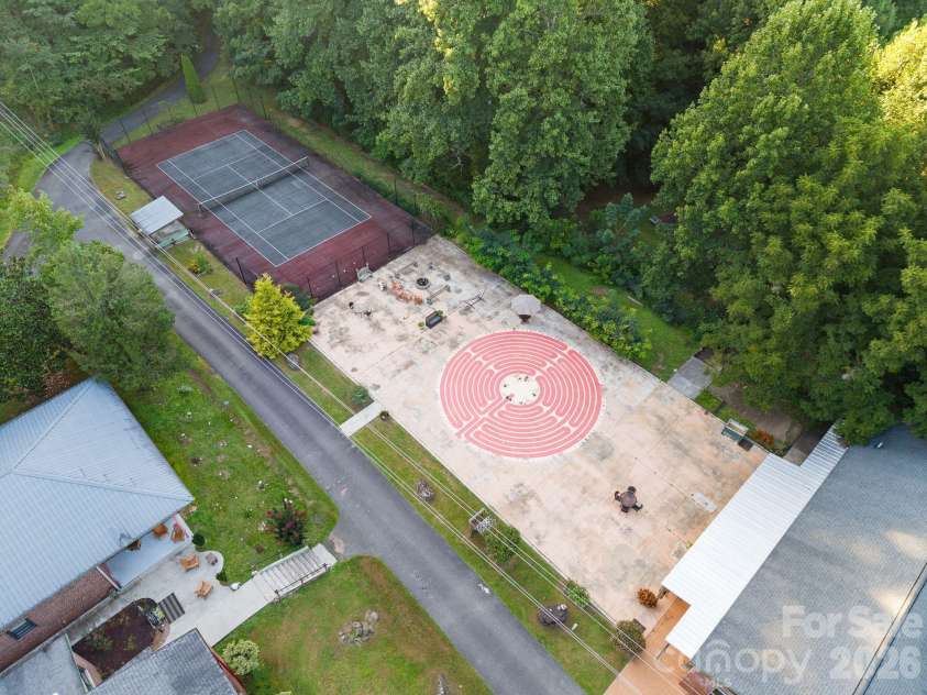 504 Mountain View School Road, Robbinsville, NC 28771.  MLS# CAR4418967, YatesRealty ID 51899. 