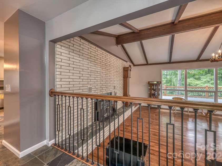 294 Martha Drive, Spruce Pine, NC 28777.  MLS# CAR4147316, YatesRealty ID 519. 