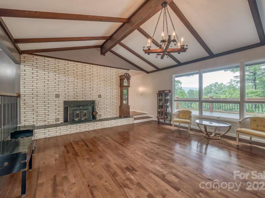 294 Martha Drive, Spruce Pine, NC 28777.  MLS# CAR4147316, YatesRealty ID 519. 