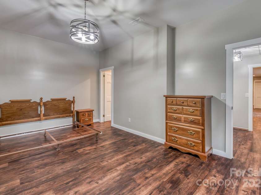 294 Martha Drive, Spruce Pine, NC 28777.  MLS# CAR4147316, YatesRealty ID 519. 