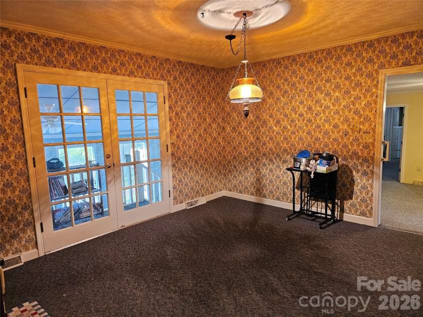 979 Suttle Road, Lancaster, SC 29720.  MLS# CAR4360187, YatesRealty ID 5190. 