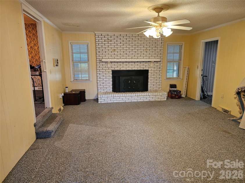 979 Suttle Road, Lancaster, SC 29720.  MLS# CAR4360187, YatesRealty ID 5190. 