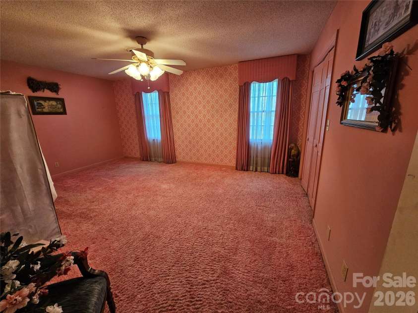 979 Suttle Road, Lancaster, SC 29720.  MLS# CAR4360187, YatesRealty ID 5190. 