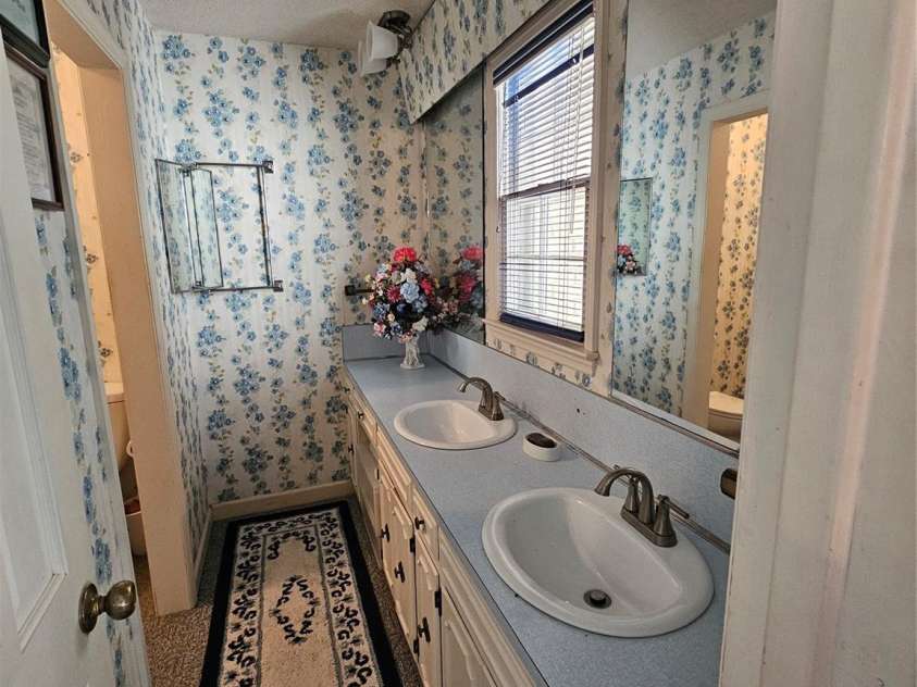 979 Suttle Road, Lancaster, SC 29720.  MLS# CAR4360187, YatesRealty ID 5190. 