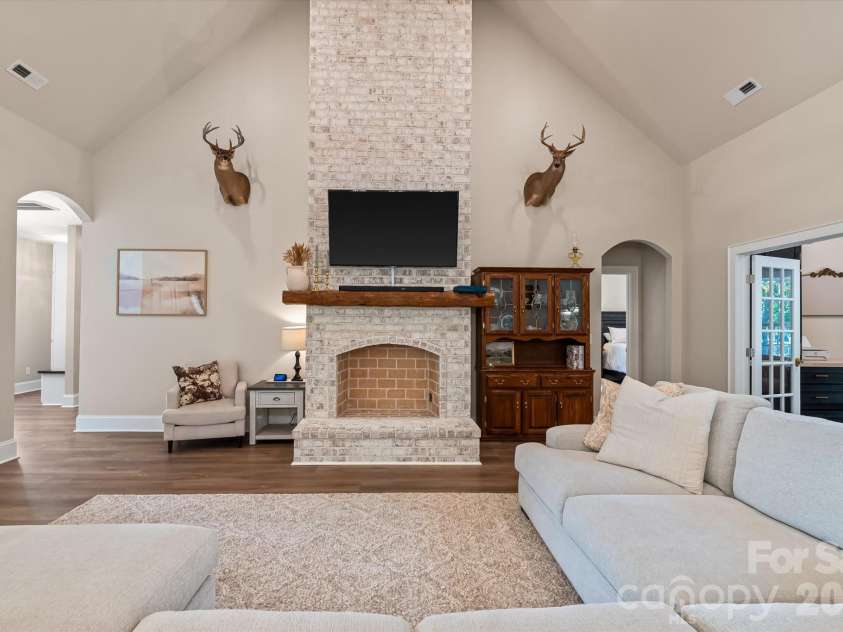 21856 Farmridge Lane, Oakboro, NC 28129.  MLS# CAR4426475, YatesRealty ID 51900. 