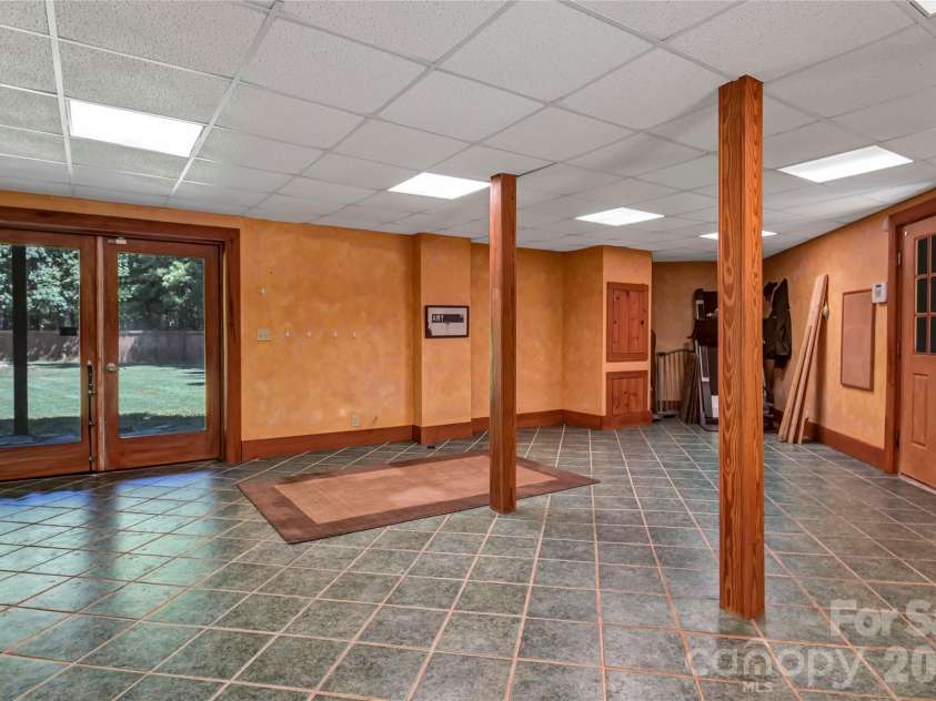 1040 Lawhon Road, Blythewood, SC 29016.  MLS# CAR4425889, YatesRealty ID 51901. 
