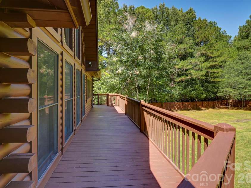 1040 Lawhon Road, Blythewood, SC 29016.  MLS# CAR4425889, YatesRealty ID 51901. Back deck