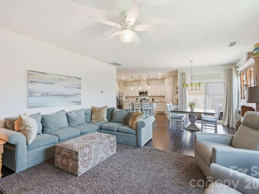 7013 Hamilton Mill Drive, Waxhaw, NC 28173.  MLS# CAR4424451, YatesRealty ID 51903. 