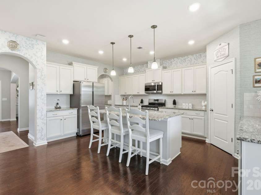 7013 Hamilton Mill Drive, Waxhaw, NC 28173.  MLS# CAR4424451, YatesRealty ID 51903. 
