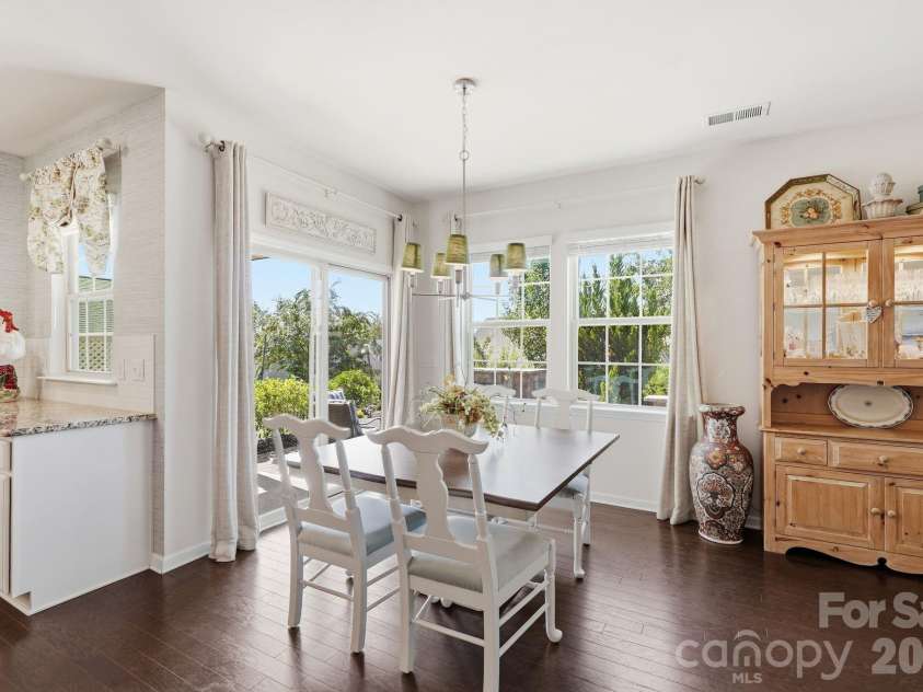 7013 Hamilton Mill Drive, Waxhaw, NC 28173.  MLS# CAR4424451, YatesRealty ID 51903. 