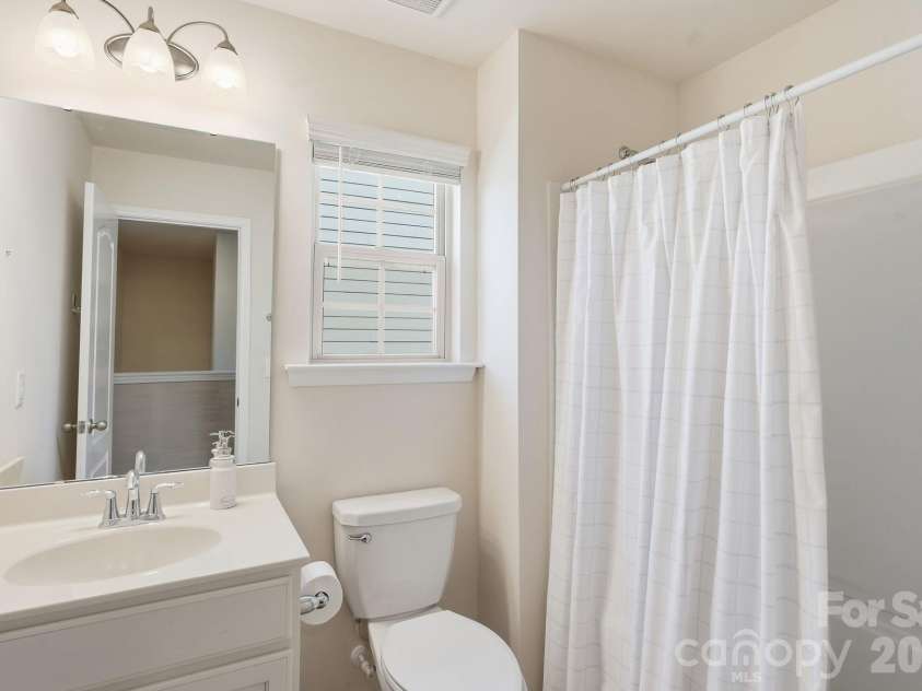 7013 Hamilton Mill Drive, Waxhaw, NC 28173.  MLS# CAR4424451, YatesRealty ID 51903. 