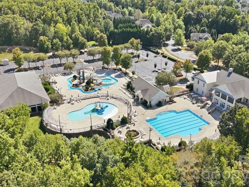 7013 Hamilton Mill Drive, Waxhaw, NC 28173.  MLS# CAR4424451, YatesRealty ID 51903. 