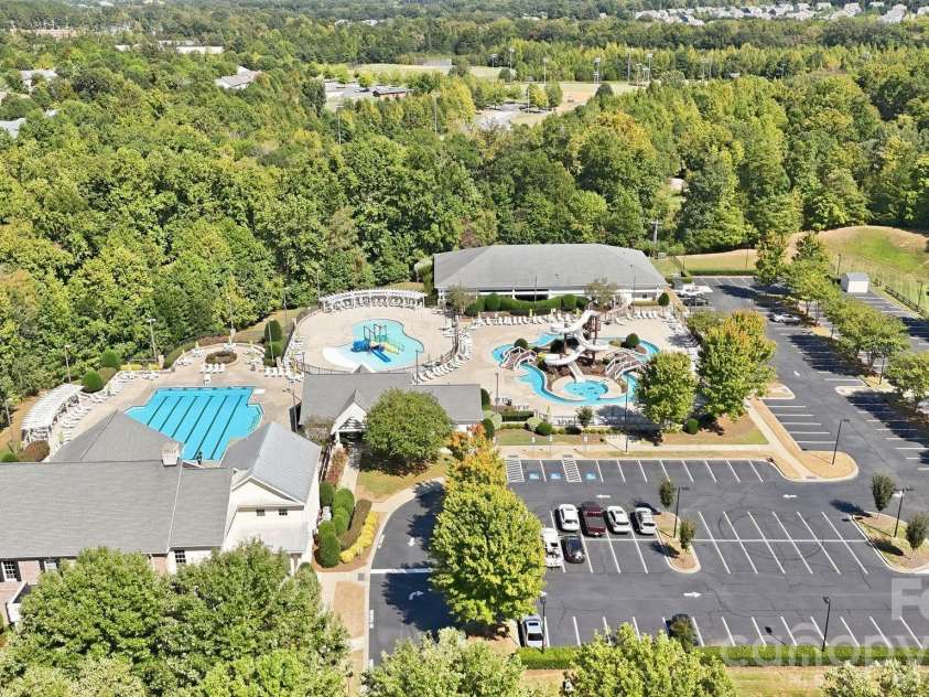 7013 Hamilton Mill Drive, Waxhaw, NC 28173.  MLS# CAR4424451, YatesRealty ID 51903. 