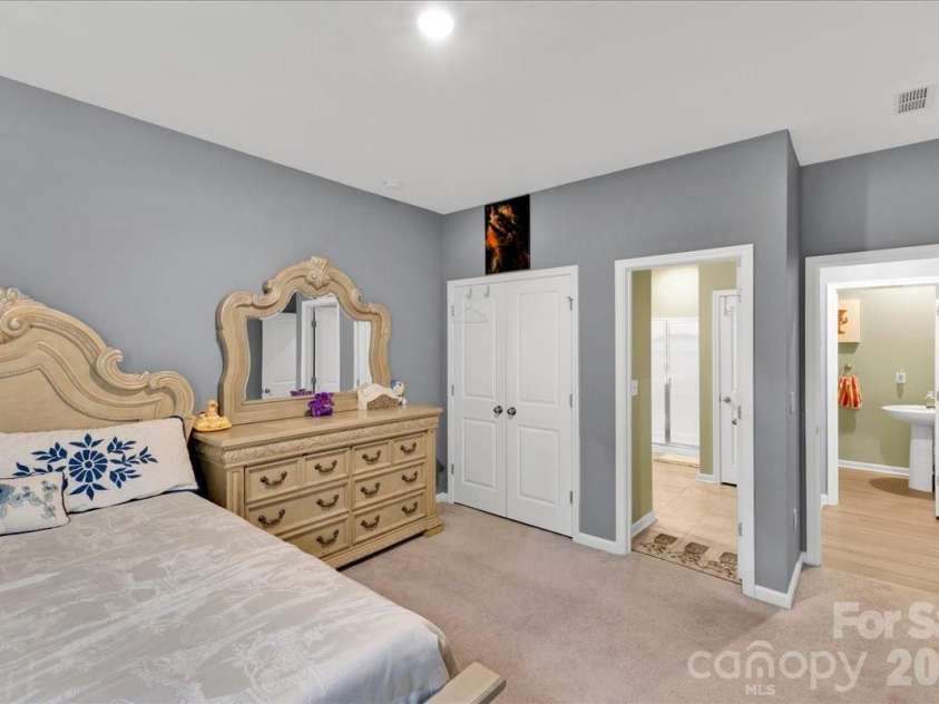 14727 Superior Street, Charlotte, NC 28273.  MLS# CAR4426197, YatesRealty ID 51904. 