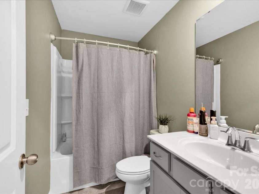 14727 Superior Street, Charlotte, NC 28273.  MLS# CAR4426197, YatesRealty ID 51904. 