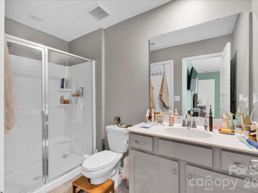 14727 Superior Street, Charlotte, NC 28273.  MLS# CAR4426197, YatesRealty ID 51904. 