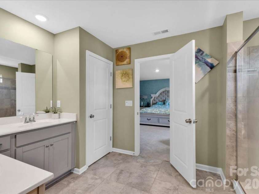 14727 Superior Street, Charlotte, NC 28273.  MLS# CAR4426197, YatesRealty ID 51904. 