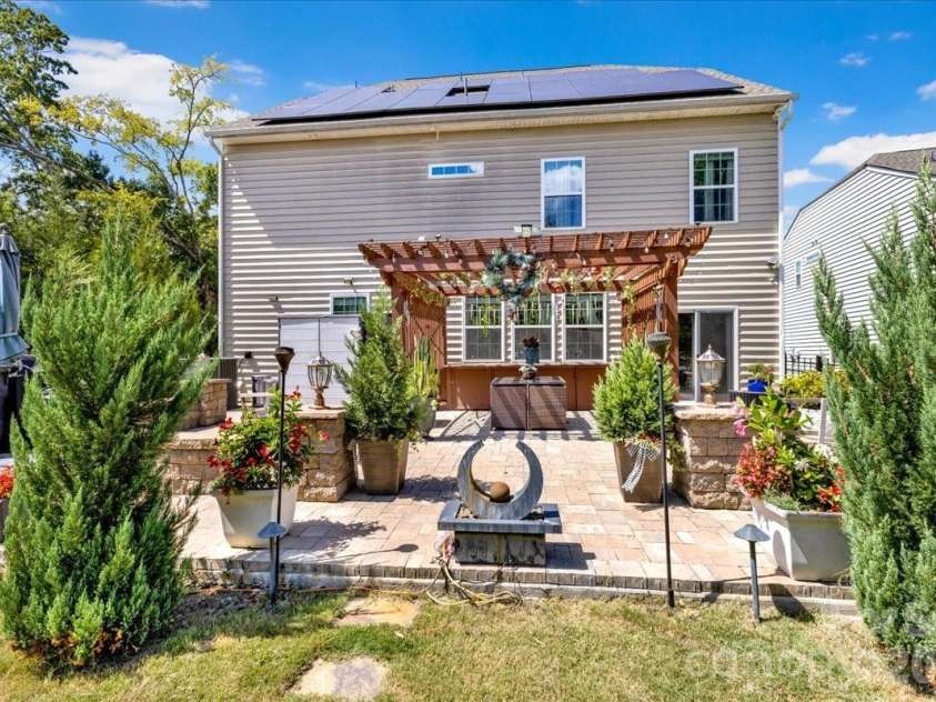 14727 Superior Street, Charlotte, NC 28273.  MLS# CAR4426197, YatesRealty ID 51904. 