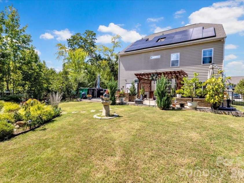 14727 Superior Street, Charlotte, NC 28273.  MLS# CAR4426197, YatesRealty ID 51904. 