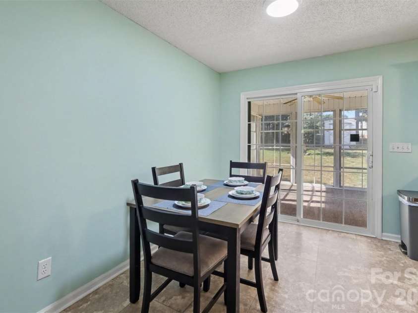 515 Harmony Glen Circle, Rock Hill, SC 29730.  MLS# CAR4424645, YatesRealty ID 51907. 