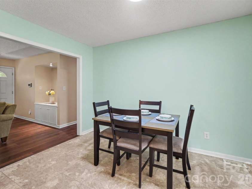 515 Harmony Glen Circle, Rock Hill, SC 29730.  MLS# CAR4424645, YatesRealty ID 51907. 