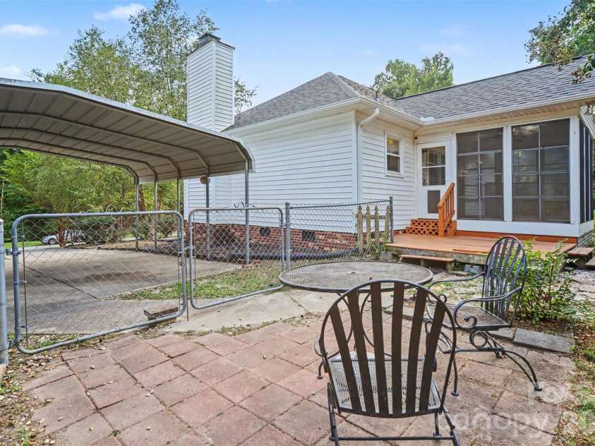 515 Harmony Glen Circle, Rock Hill, SC 29730.  MLS# CAR4424645, YatesRealty ID 51907. 