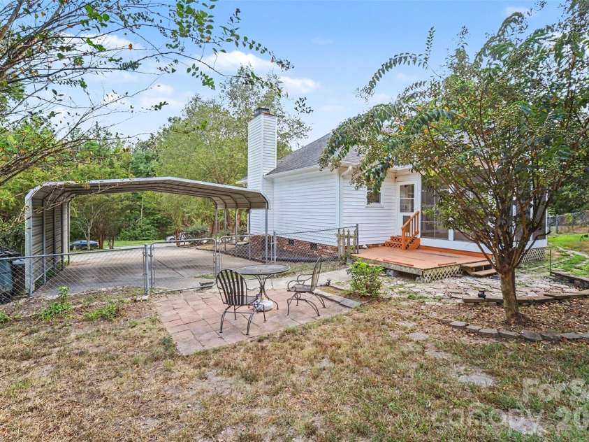 515 Harmony Glen Circle, Rock Hill, SC 29730.  MLS# CAR4424645, YatesRealty ID 51907. 