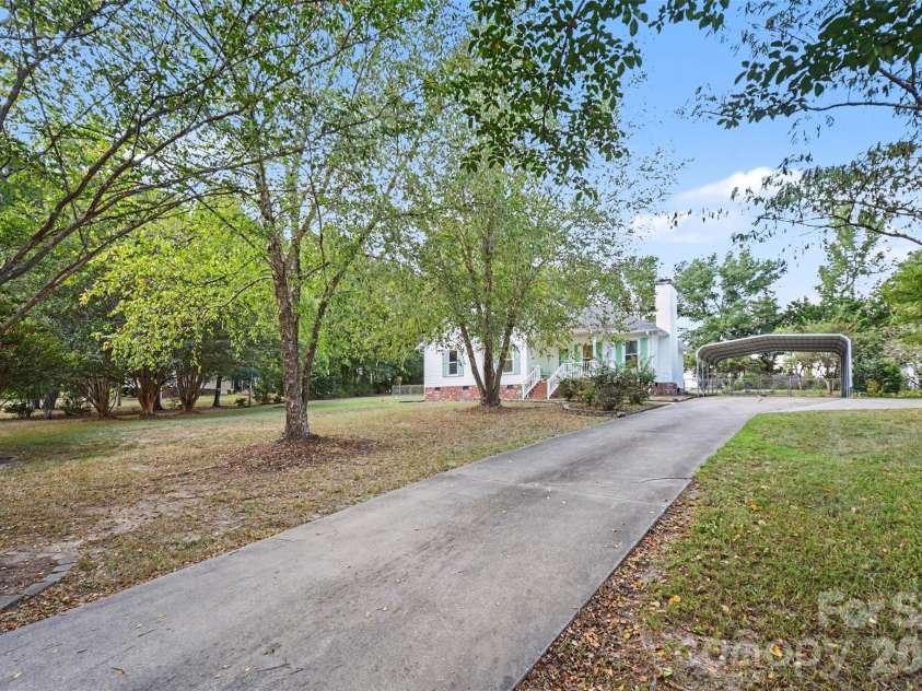515 Harmony Glen Circle, Rock Hill, SC 29730.  MLS# CAR4424645, YatesRealty ID 51907. 