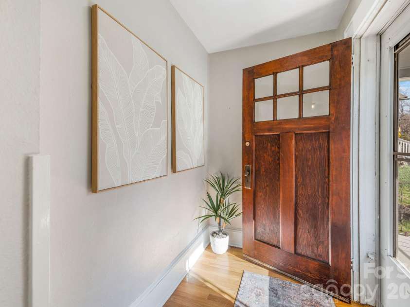 171 Wellington Street, Asheville, NC 28806.  MLS# CAR4355796, YatesRealty ID 5191. Solid wood front door 