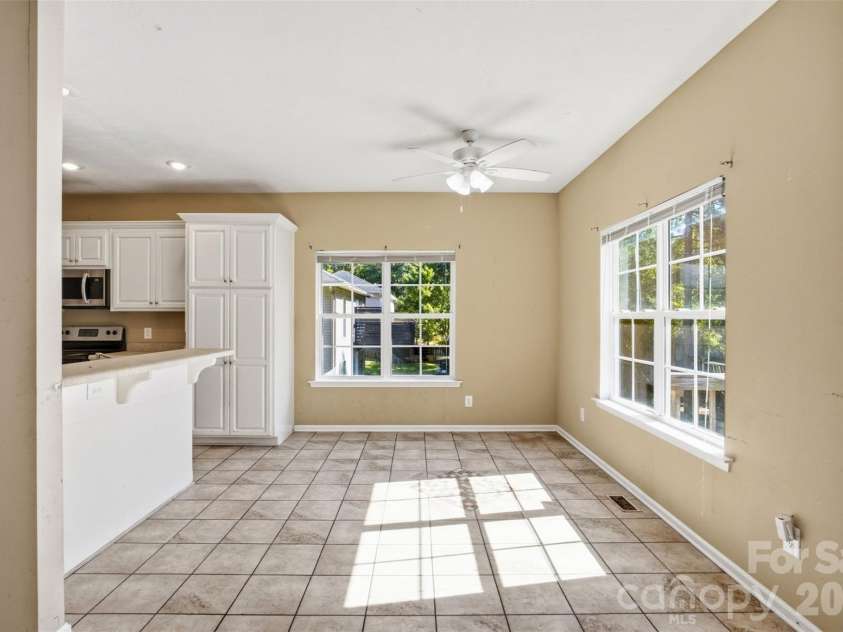 235 Summer Place Drive, Aiken, SC 29801.  MLS# CAR4426440, YatesRealty ID 51912. 