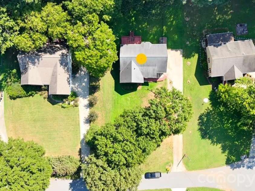 203 Springfield Road, Statesville, NC 28625.  MLS# CAR4425686, YatesRealty ID 51913. 