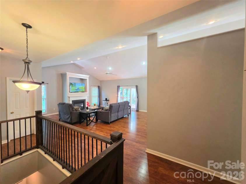 203 Springfield Road, Statesville, NC 28625.  MLS# CAR4425686, YatesRealty ID 51913. 