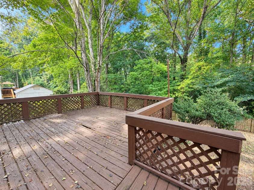1425 Longbrook Drive, Charlotte, NC 28270.  MLS# CAR4425296, YatesRealty ID 51919. Deck