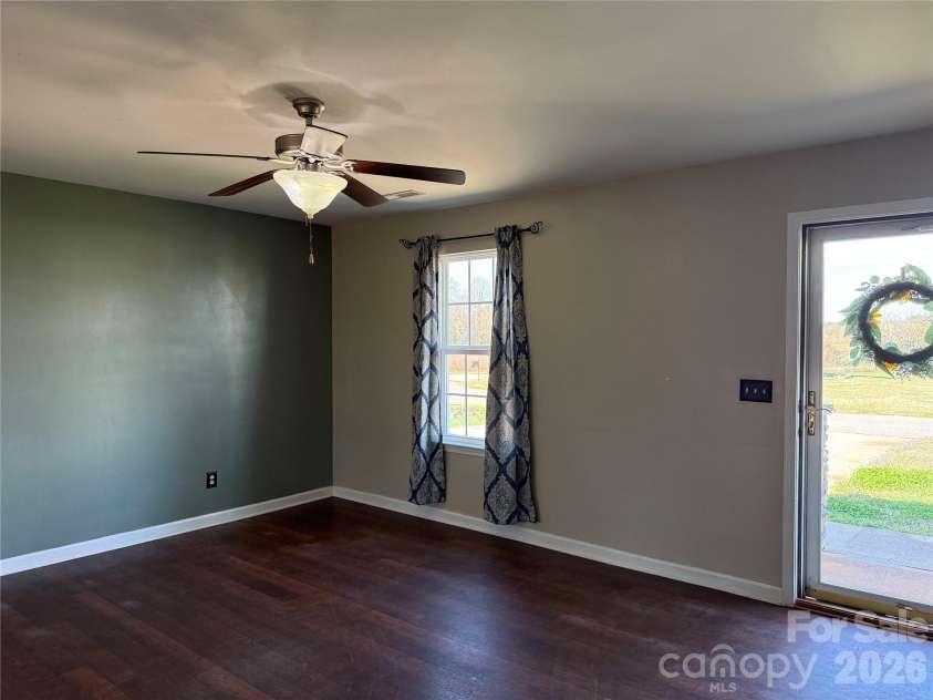 1033 Clineview Drive, Cherryville, NC 28021.  MLS# CAR4355280, YatesRealty ID 5192. 