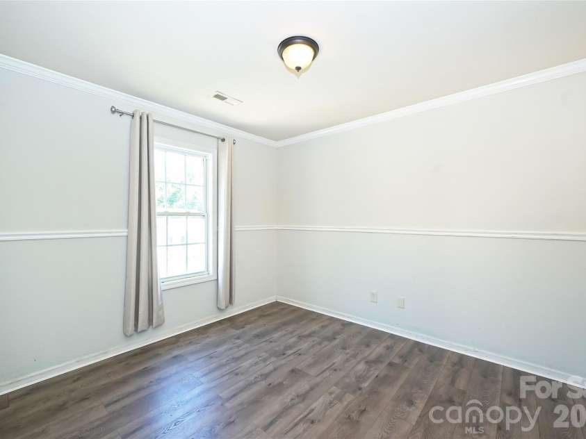 7310 Fig Lane, Charlotte, NC 28215.  MLS# CAR4423828, YatesRealty ID 51921. 