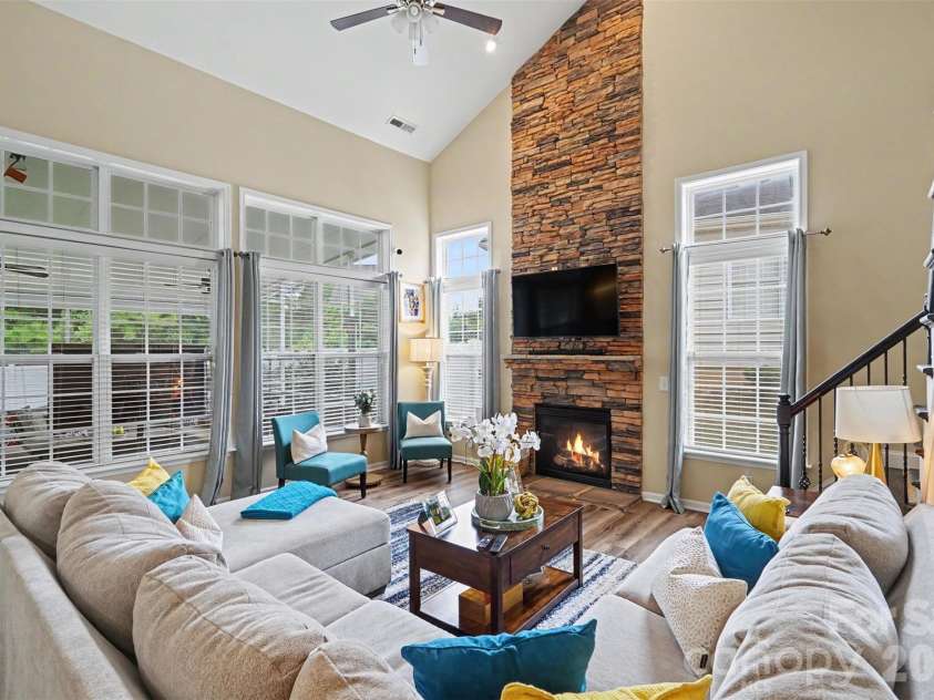13202 David Jennings Avenue, Charlotte, NC 28213.  MLS# CAR4424937, YatesRealty ID 51926. 