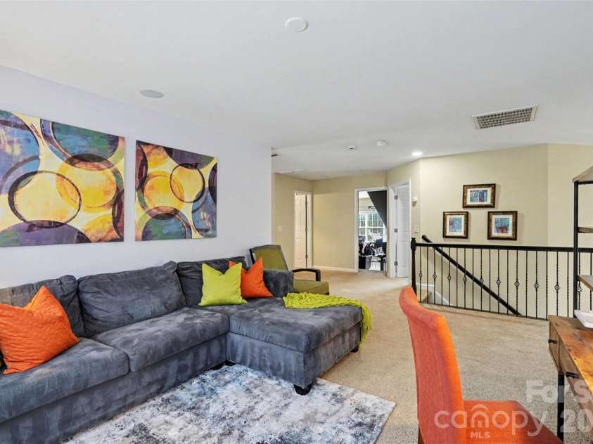 13202 David Jennings Avenue, Charlotte, NC 28213.  MLS# CAR4424937, YatesRealty ID 51926. 