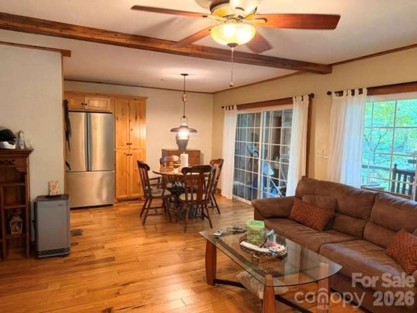196 Austin Drive, Marion, NC 28752.  MLS# CAR4426519, YatesRealty ID 51927. 