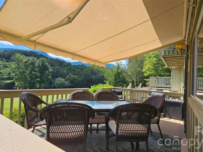 153 Fox Run Boulevard, Lake Lure, NC 28746.  MLS# CAR4426028, YatesRealty ID 51932. 