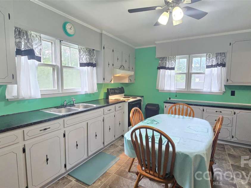 248 Mill Hill Court, Stony Point, NC 28678.  MLS# CAR4425335, YatesRealty ID 51933. 
