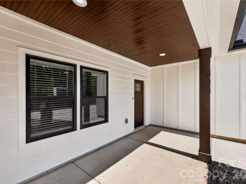 106 Blackley Circle, Shelby, NC 28152.  MLS# CAR4426132, YatesRealty ID 51935. 