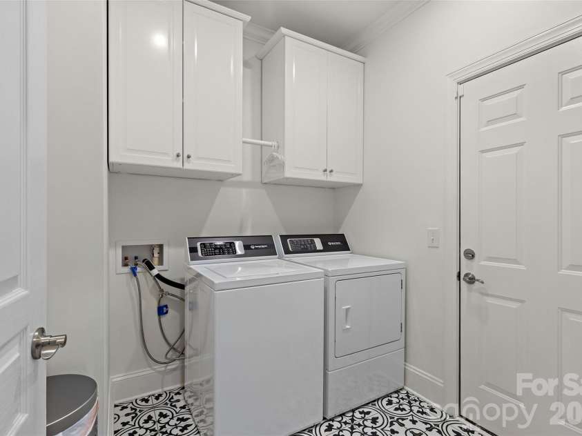 18510 Clavemorr Castle Court, Charlotte, NC 28277.  MLS# CAR4425806, YatesRealty ID 51937. 