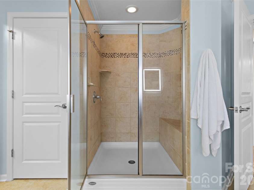 18510 Clavemorr Castle Court, Charlotte, NC 28277.  MLS# CAR4425806, YatesRealty ID 51937. 