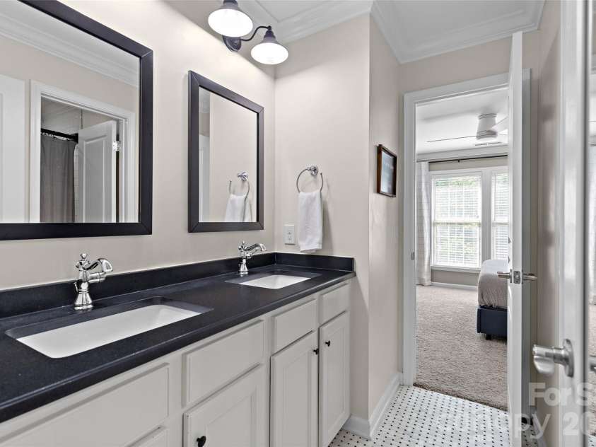 18510 Clavemorr Castle Court, Charlotte, NC 28277.  MLS# CAR4425806, YatesRealty ID 51937. 